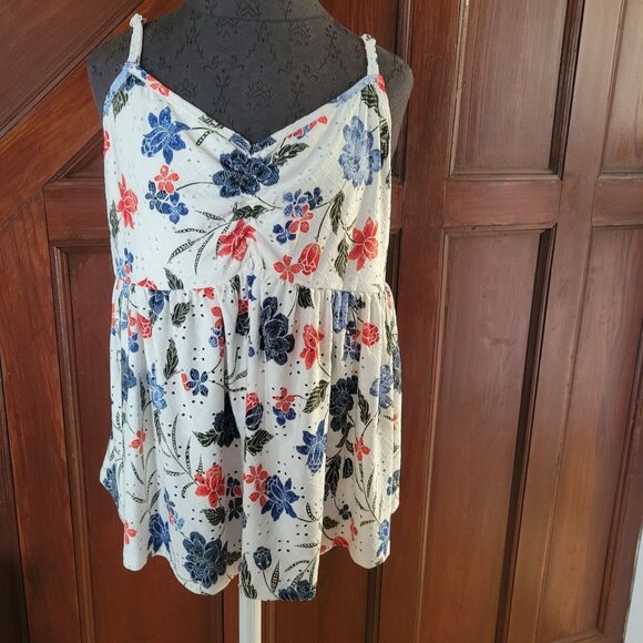 Torrid Womens Floral Embroidered Sleeveless Babydoll Top T XL NWT - Picture 1 of 10